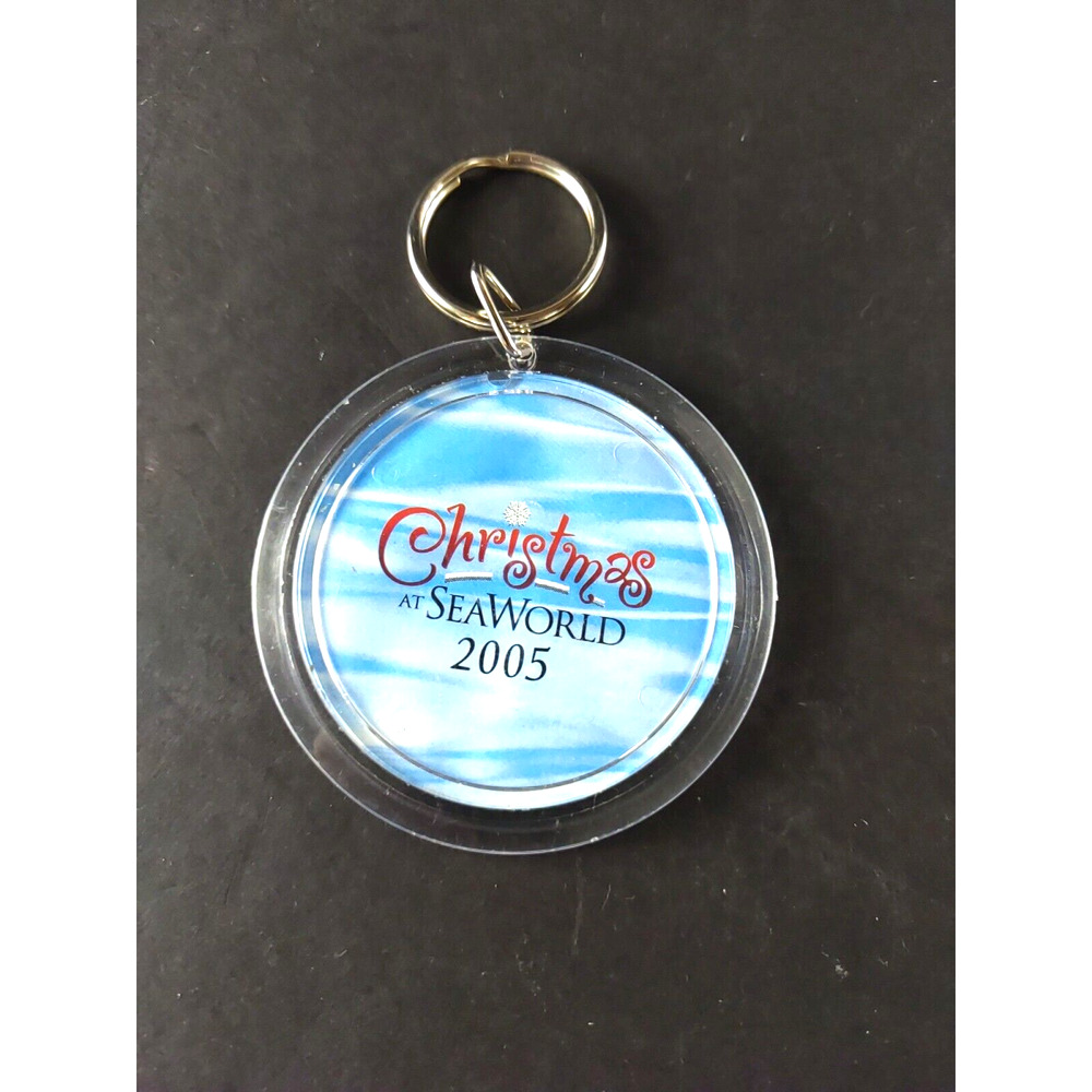 Sea World Adventure Park Orlando Christmas 2005 Keychain